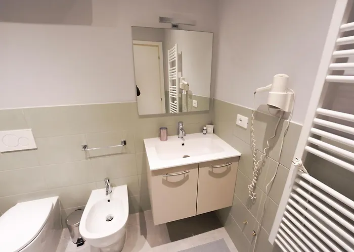 Carlo 트리에스테